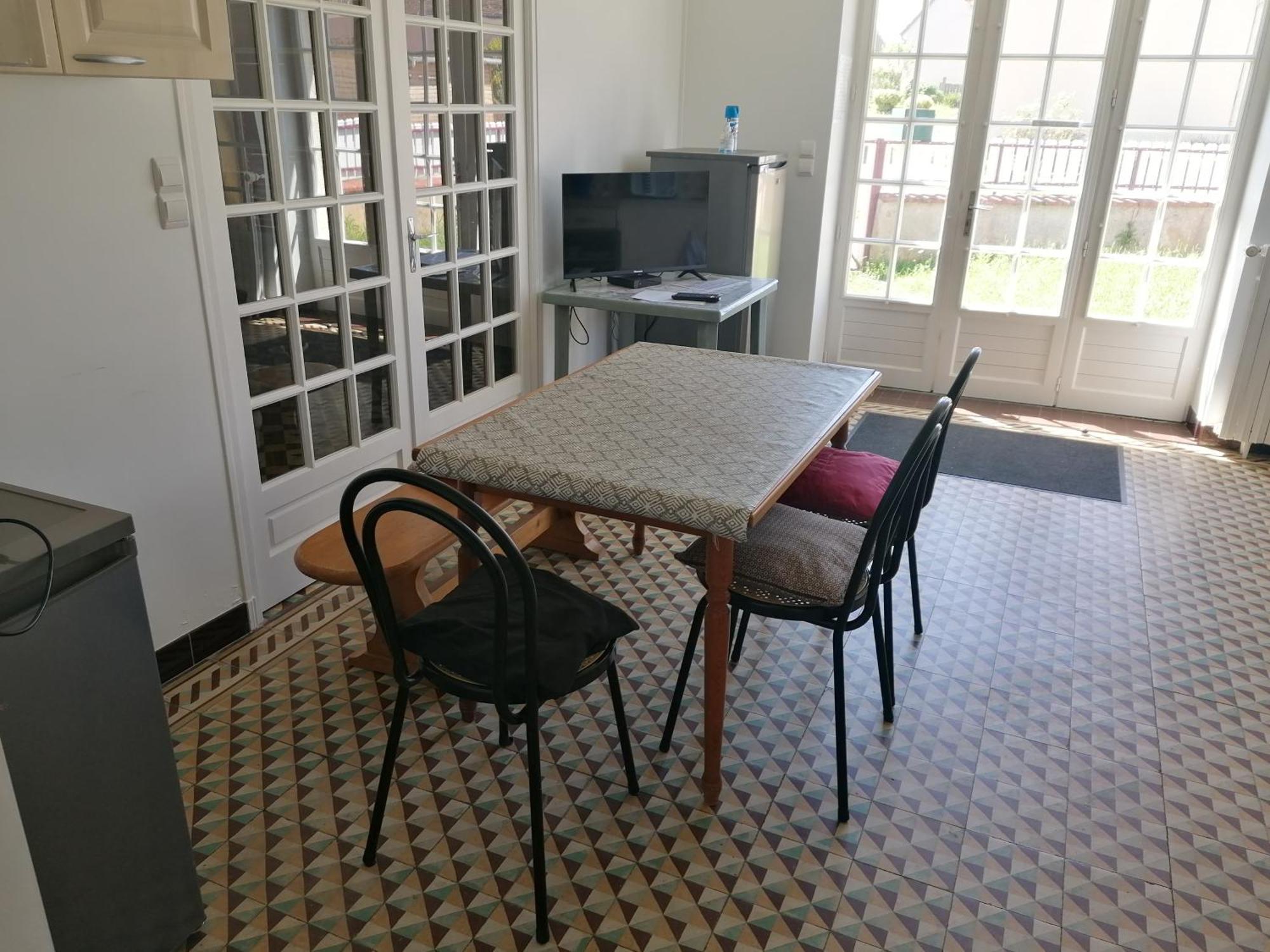 Petite Caravane Deux Places Saint-Corneille Εξωτερικό φωτογραφία